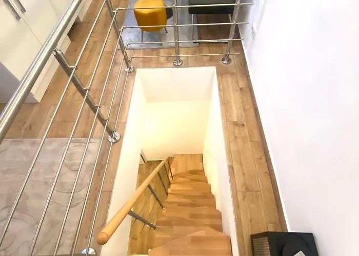 Uno Loft דירה *